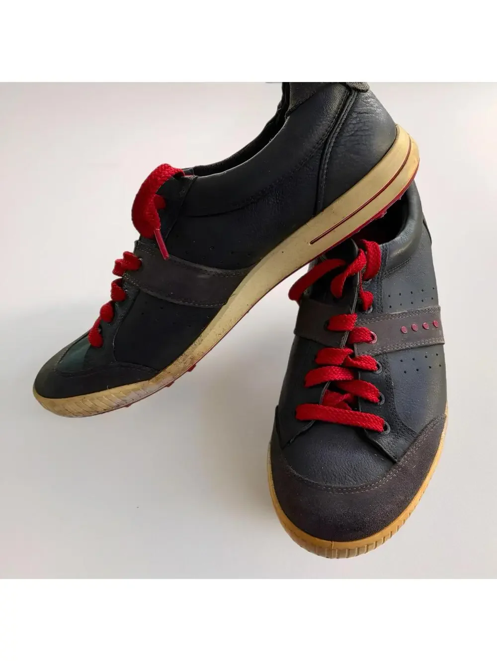 ECCO Stylish Black Golf Shoe with Red Accents size 45 / 11.5 men’s